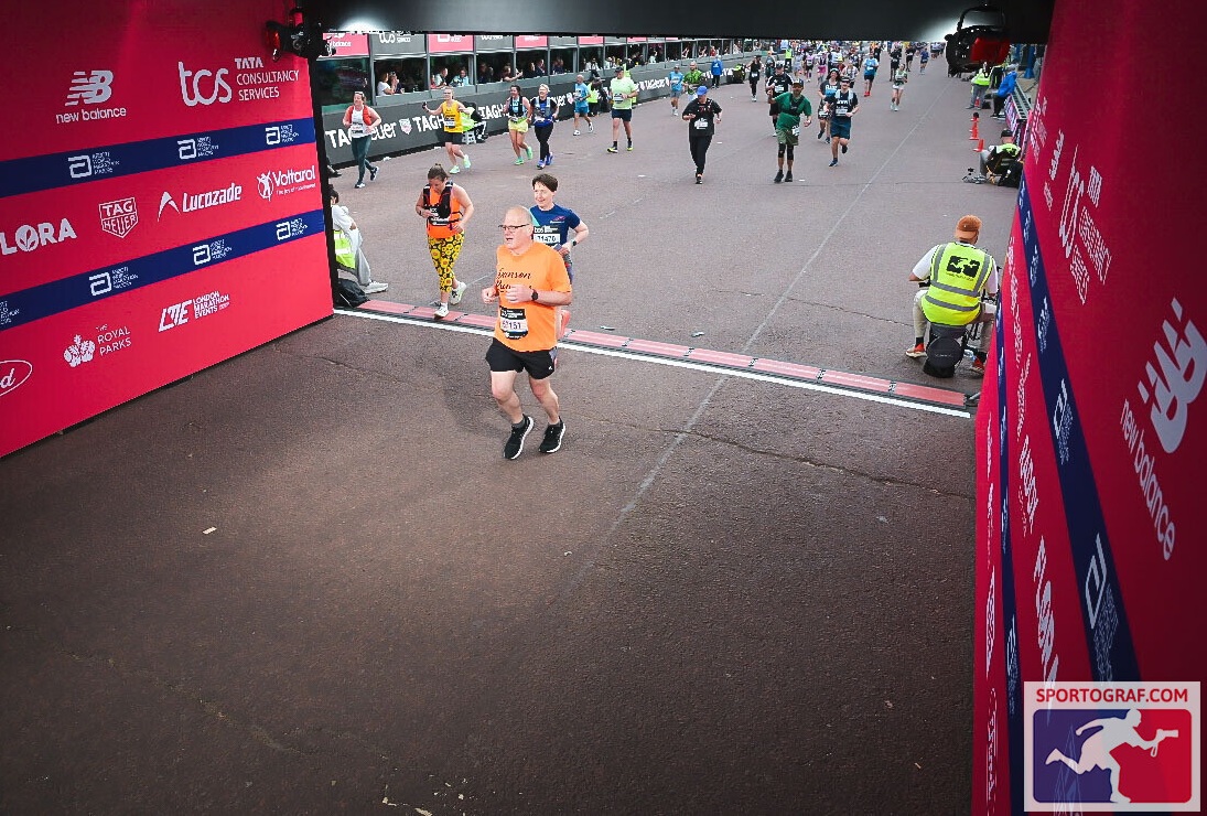 OV Phil crossing the finishing line